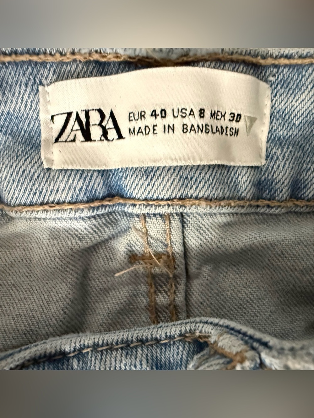 Zara Light Blue Frayed-Hem Denim Shorts - Picture 5 of 5